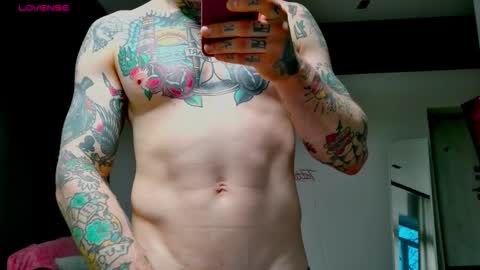 Max online show from 11/13/25, 01:43