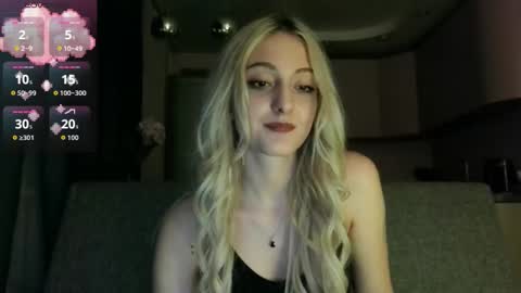 Lina online show from 09/08/25, 08:52