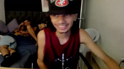 white online show from 06/23/26, 07:17