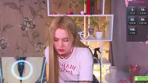 Snapshot of white_melisa chatting on 05/12/26, 06:27 white_melisa online show from 05/12/26, 06:27