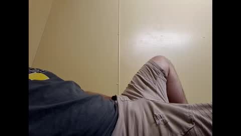 whiteboi9284 online show from 10/26/25, 10:36