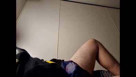 whiteboi9284 online show from 11/23/25, 05:18