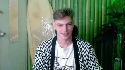 Christian online show from 11/11/25, 11:43