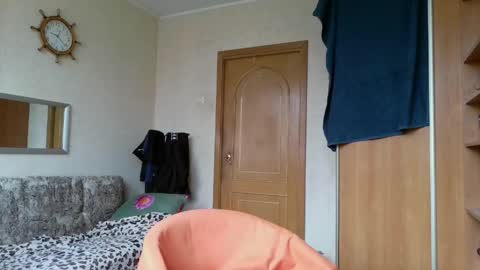 Snapshot of whitebull97 chatting on 03/09/26, 06:28 WhiteBull online show from 03/09/26, 06:28