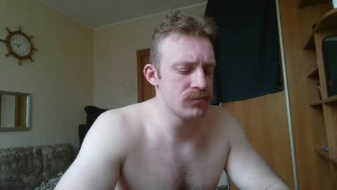 Snapshot of whitebull97 chatting on 03/31/26, 05:52 WhiteBull online show from 03/31/26, 05:52
