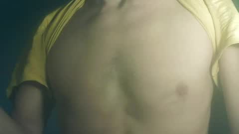 Snapshot of whiteduke81 chatting on 11/12/25, 07:35 Whiteduke online show from 11/12/25, 07:35