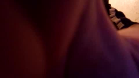 Snapshot of whitehorsecocklover chatting on 10/24/25, 08:22 whitehorsecocklover online show from 10/24/25, 08:22