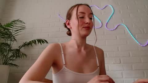 You wont find me here on Saturdays and Sundays  online show from 05/11/26, 02:45