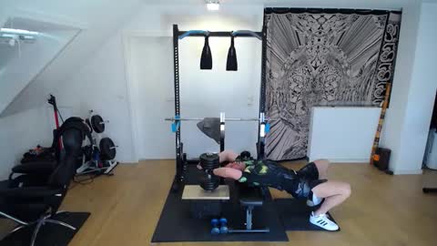 whiterabbit_86 online show from 09/15/25, 11:21