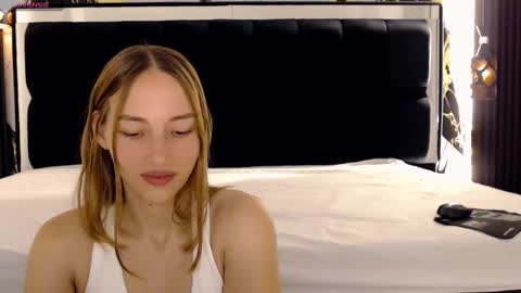 WhiteSun online show from 12/22/24, 04:17