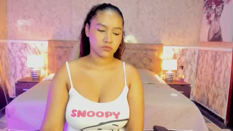 Whitney  online show from 11/21/25, 04:33