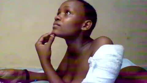 Snapshot of whitneyrose254 chatting on 06/02/26, 12:12 whitney online show from 06/02/26, 12:12