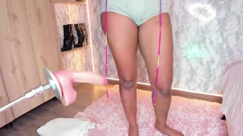 Snapshot of whitneyyfox chatting on 02/03/26, 08:47 whitneyyfox online show from 02/03/26, 08:47