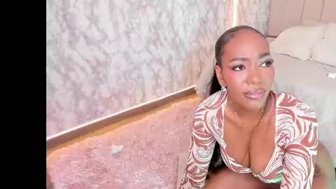 whitneyyfox online show from 07/10/26, 11:51