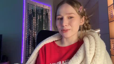 Snapshot of whoisalisa chatting on 01/09/25, 01:24 Alisa online show from 01/09/25, 01:24