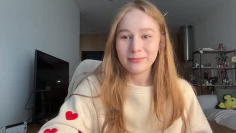 Alisa online show from 09/20/25, 07:31