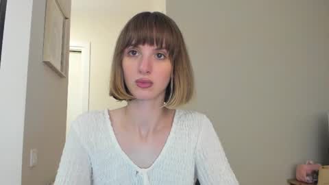 WhoIsEmily online show from 07/18/26, 07:50