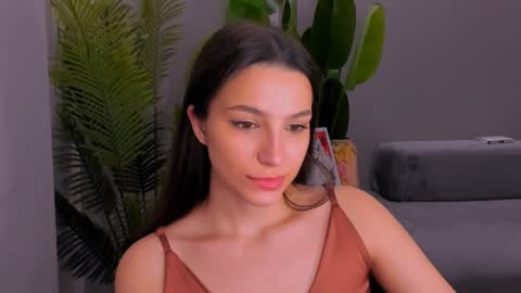 Snapshot of whoislulu chatting on 02/02/25, 06:53 whoislulu online show from 02/02/25, 06:53