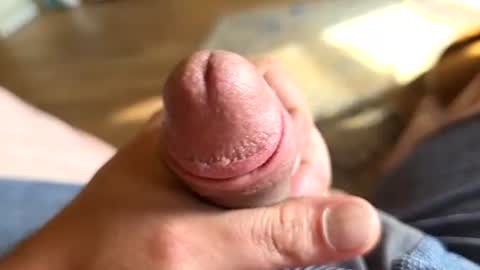 whorekneeweeny online show from 06/25/26, 10:14