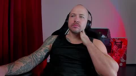 VI online show from 11/27/25, 06:10