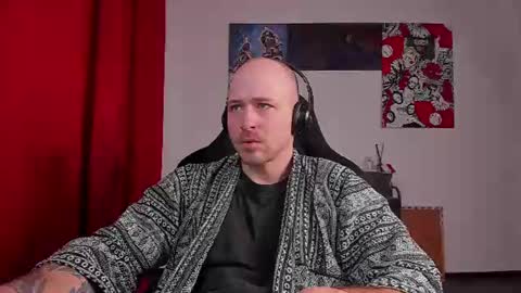 VI online show from 07/04/26, 04:02