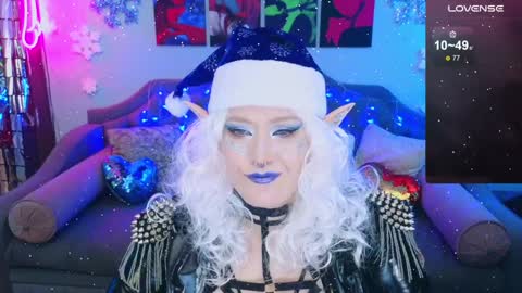 Laura  online show from 01/01/25, 06:47