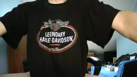 Snapshot of wickes71 chatting on 10/04/25, 06:22 Tommy online show from 10/04/25, 06:22