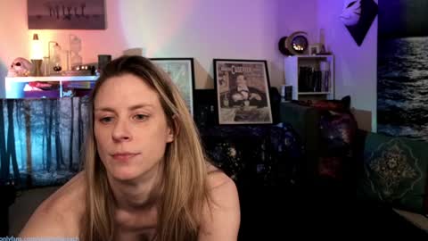 Gretchen  Jimmy online show from 01/12/25, 04:00