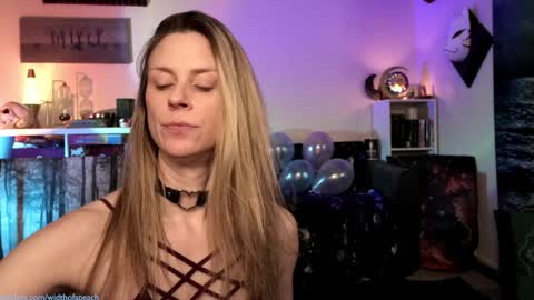 Gretchen  Jimmy online show from 01/27/25, 01:37