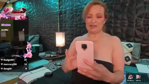 Snapshot of wife_mature chatting on 12/30/24, 03:35 sussy online show from 12/30/24, 03:35