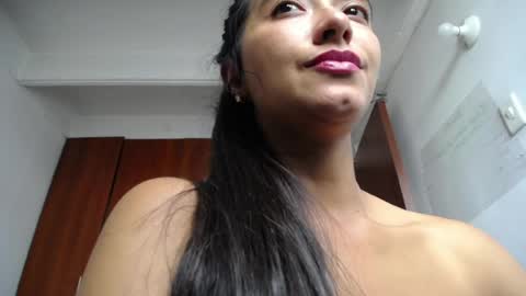 Ilauren online show from 07/28/26, 07:39