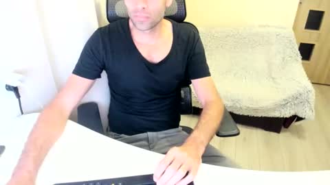 wild169397 online show from 09/11/25, 07:47