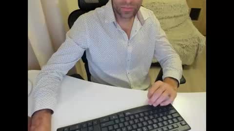 wild169397 online show from 10/19/25, 05:57