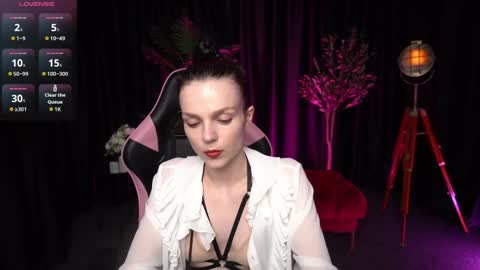Snapshot of wild_alice_me chatting on 03/06/26, 04:03 Alice online show from 03/06/26, 04:03