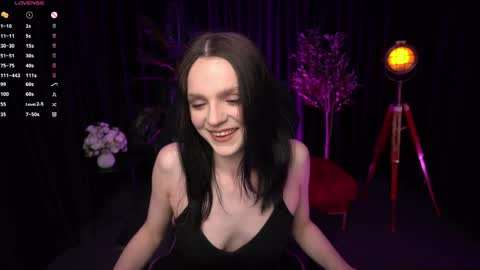 Snapshot of wild_alice_me chatting on 04/22/26, 03:13 Alice online show from 04/22/26, 03:13
