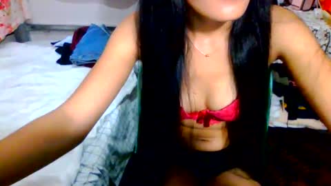 Snapshot of wild_doll69 chatting on 03/05/25, 03:51 wild_doll69 online show from 03/05/25, 03:51