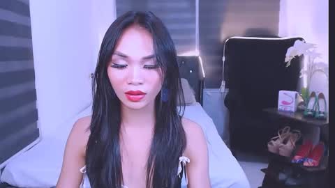 wild lily30 online show from 02/03/25, 09:50
