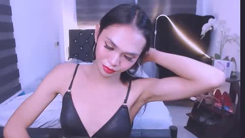 wild lily30 online show from 02/09/25, 03:32