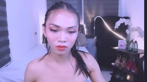 wild lily30 online show from 02/16/25, 12:08