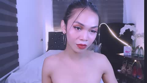 wild lily30 online show from 02/17/25, 12:32