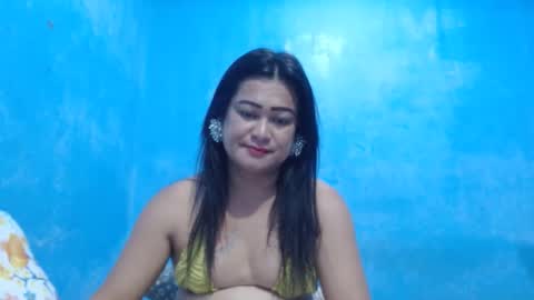 Snapshot of wild_pamela chatting on 02/07/25, 04:46 loving trans Pamela online show from 02/07/25, 04:46