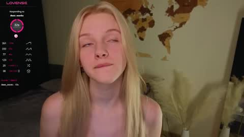 Snapshot of wildadearborn chatting on 02/23/25, 04:02 Ava online show from 02/23/25, 04:02