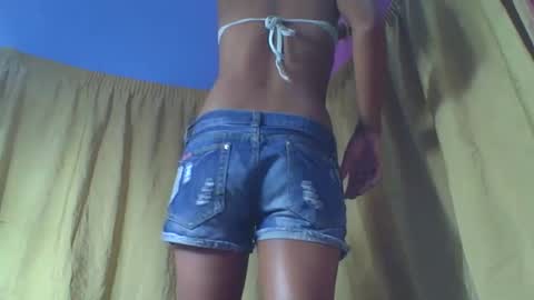 Snapshot of wildah chatting on 03/08/26, 03:27 wildah online show from 03/08/26, 03:27