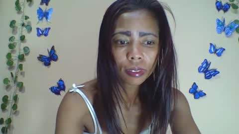 Snapshot of wildah chatting on 05/19/26, 03:35 wildah online show from 05/19/26, 03:35