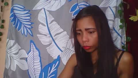 Snapshot of wildah chatting on 06/08/26, 01:28 wildah online show from 06/08/26, 01:28