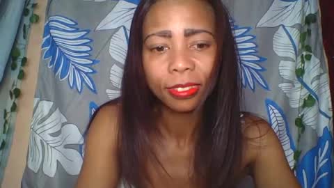 Snapshot of wildah chatting on 06/11/26, 10:52 wildah online show from 06/11/26, 10:52