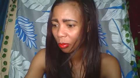 Snapshot of wildah chatting on 06/13/26, 01:36 wildah online show from 06/13/26, 01:36