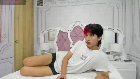 Snapshot of wildboy22_ chatting on 06/13/26, 02:09 Sebas online show from 06/13/26, 02:09