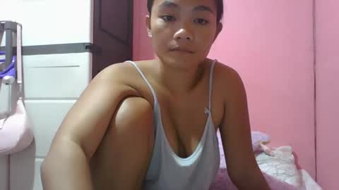 Snapshot of wildchilly_pearl19 chatting on 12/18/25, 03:01 wildchilly_pearl19 online show from 12/18/25, 03:01