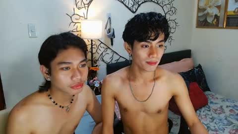 Snapshot of wildesttwinky chatting on 12/15/25, 10:52 Arvie Rubio online show from 12/15/25, 10:52
